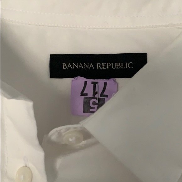 Banana Republic button down with slits in sleeve - Picture 2 of 6